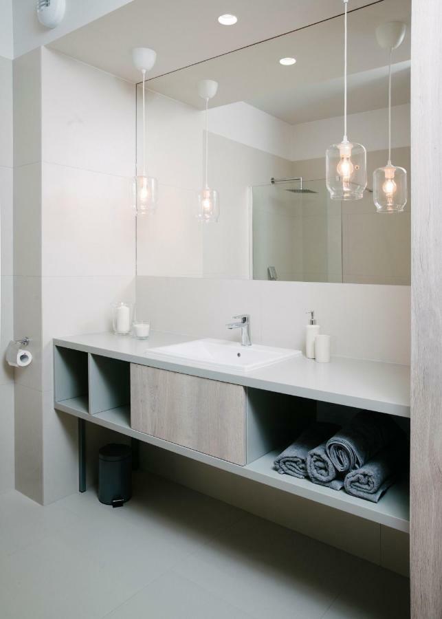 Tjb Design Apartment Rajska 8 กดัญสก์ ภายนอก รูปภาพ
